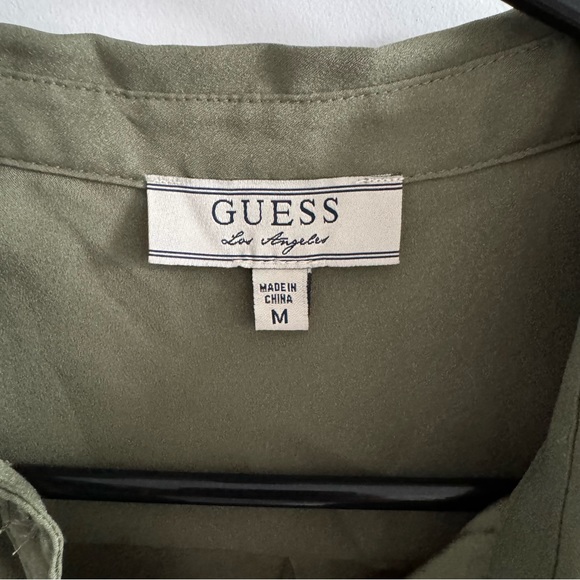 Guess Blouse - Picture 4 of 6